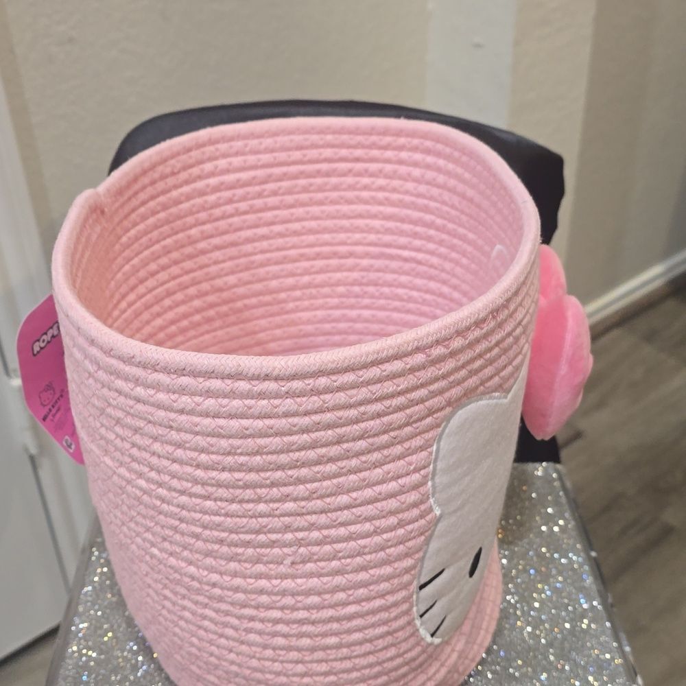 Hello Kitty Bow Rope Decorative Storage Bin- Pink - Picture 15 of 16